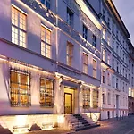 art\'otel berlin mitte, part of Radisson Hotel Group