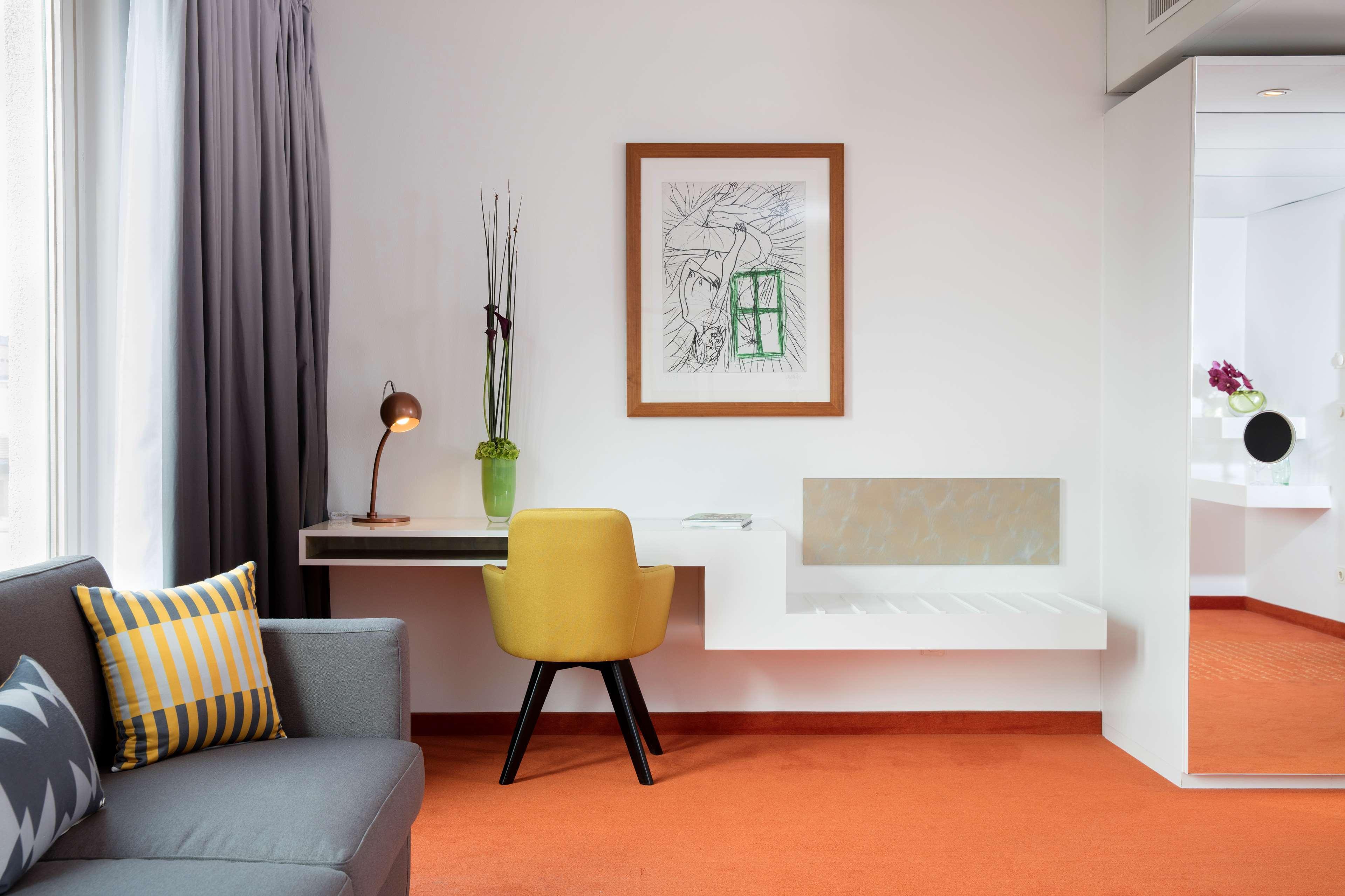 Art'otel Mitte, Part Of Radisson Group 4*