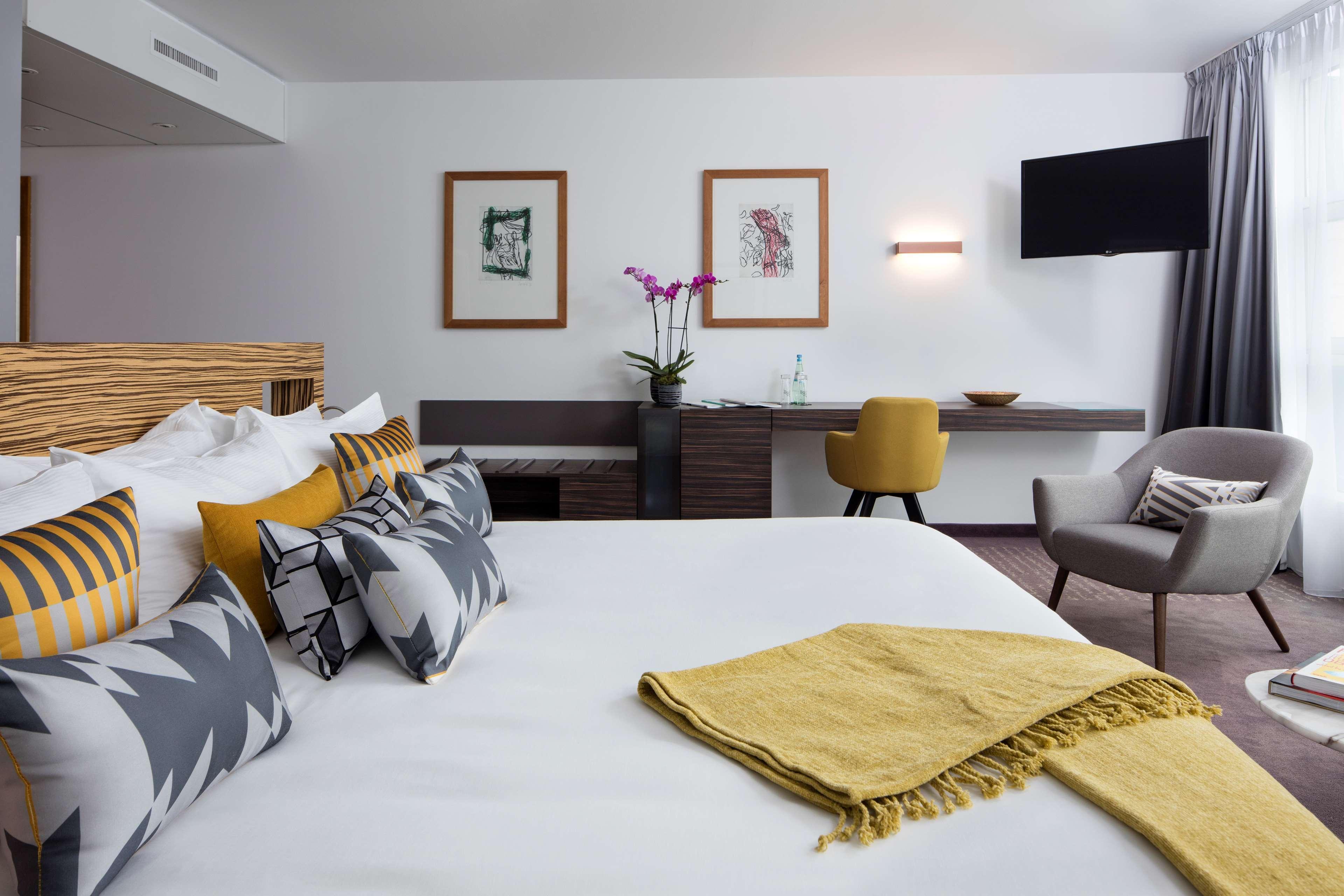 Art'otel Mitte, Part Of Radisson Group Hotel 4*