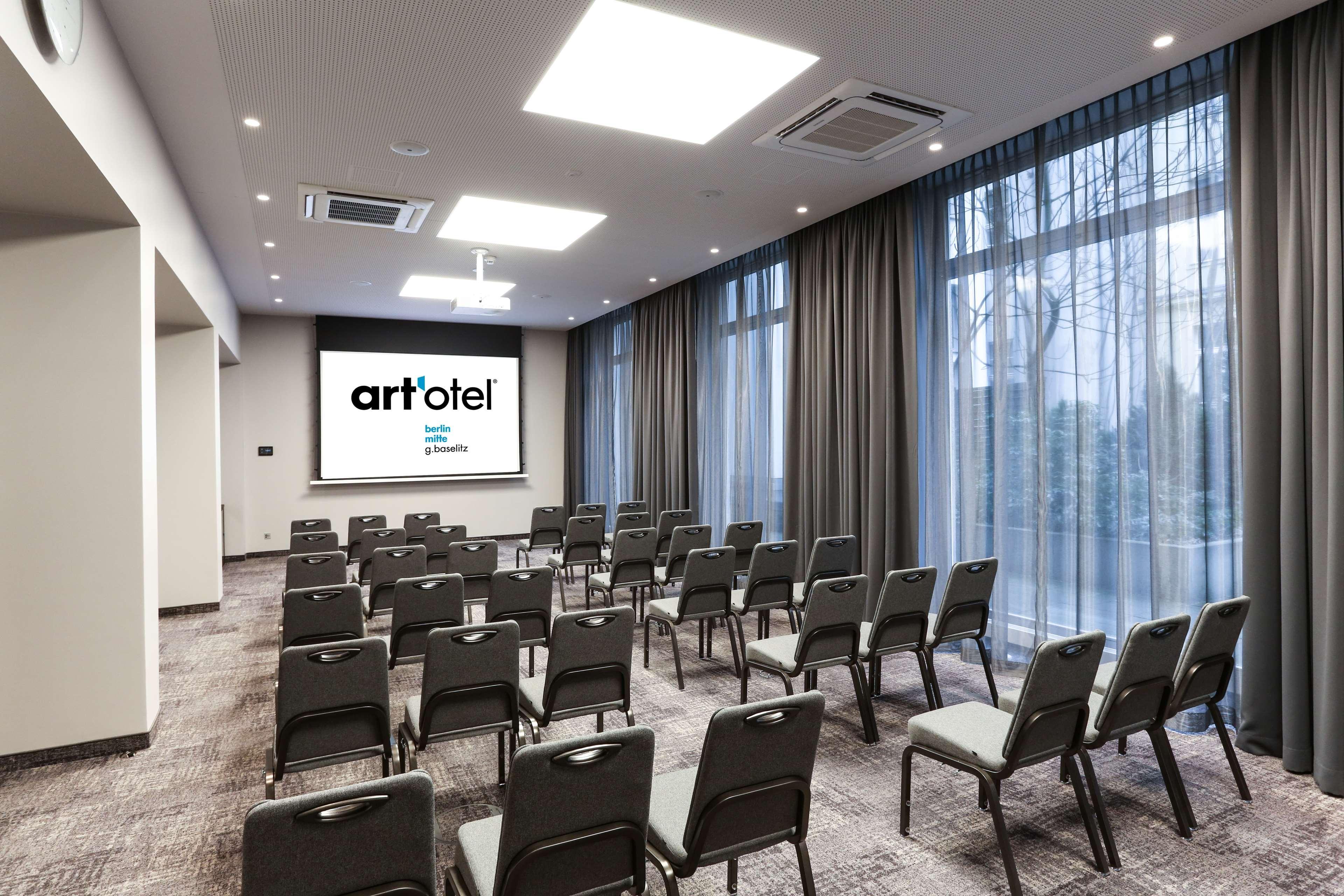 Art'otel Mitte, Part Of Radisson Group 4* Berlijn