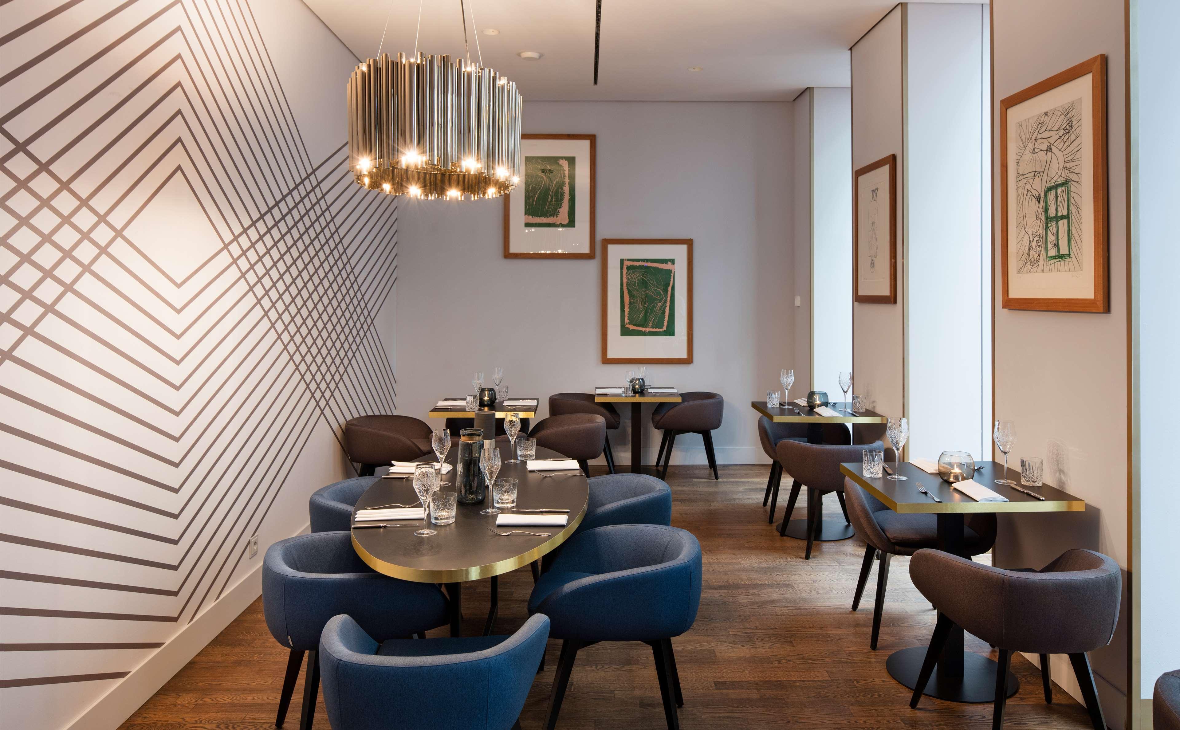Hotel Art'otel Mitte, Part Of Radisson Group 4*